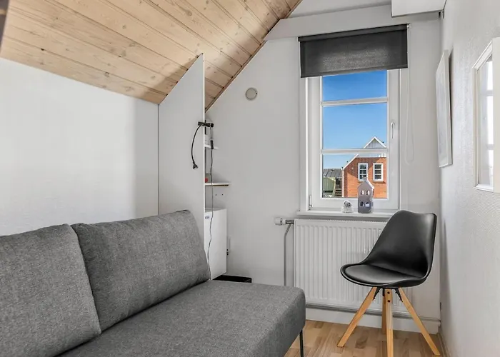 Reimund - 2-3km From The Sea By Interhome